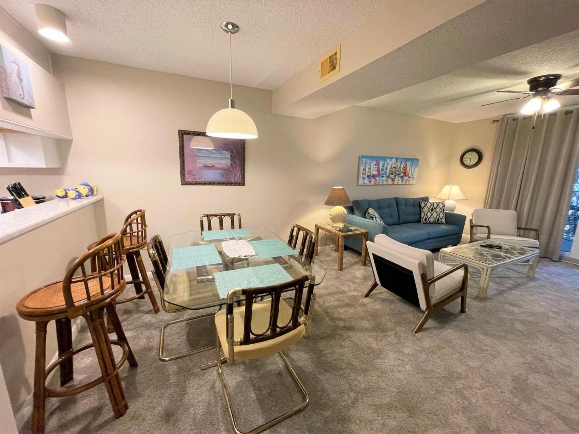 Holiday home Compass Point 103