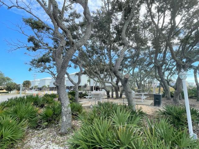 Holiday home Compass Point 103 *